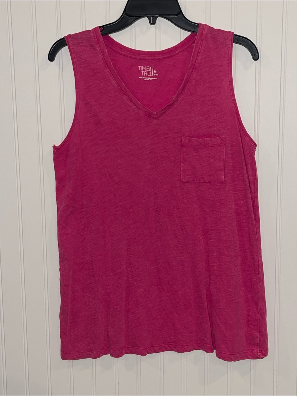 Time and Tru Dark Magenta V-Neck Pocket Tank